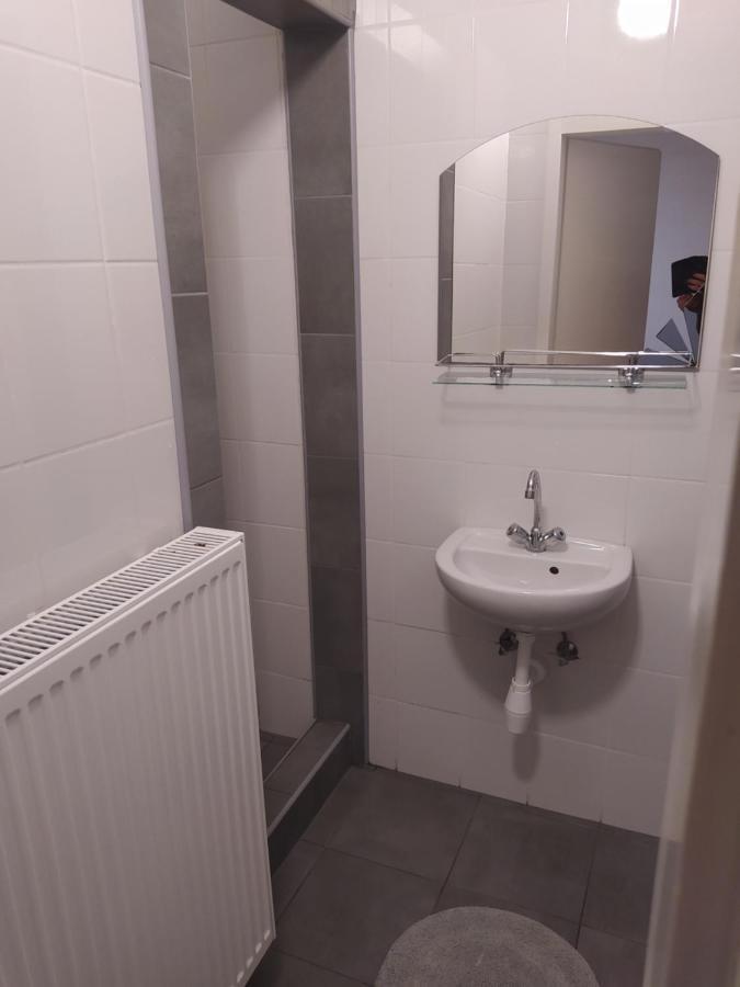 Pingpong Apartman Soltvadkert Exterior foto